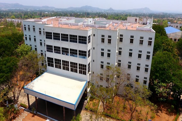 https://cache.careers360.mobi/media/colleges/social-media/media-gallery/3013/2019/3/29/Campus View of Sreenivasa Institute of Technology and Management Studies Chittoor_Campus-View.jpg